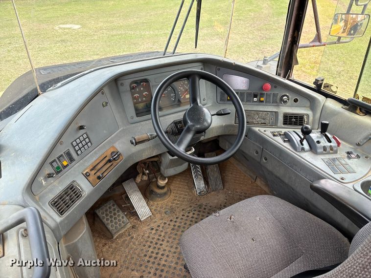 image for item EF1041 2007 Volvo A30D articulated haul truck