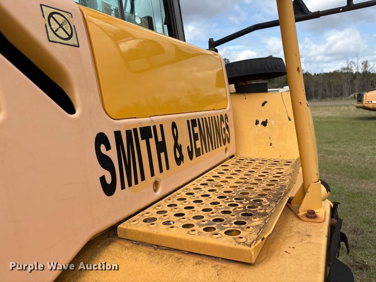 image for item EF1041 2007 Volvo A30D articulated haul truck