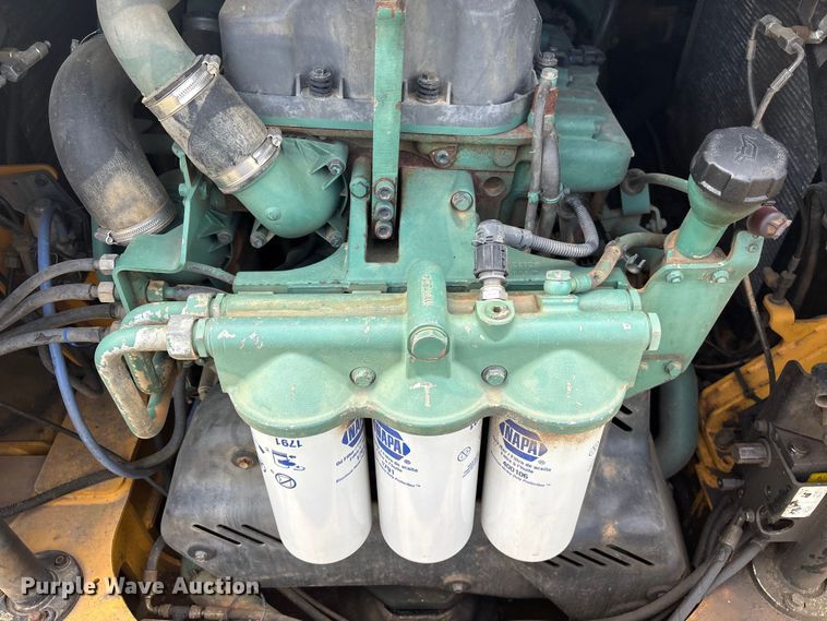 image for item EF1041 2007 Volvo A30D articulated haul truck