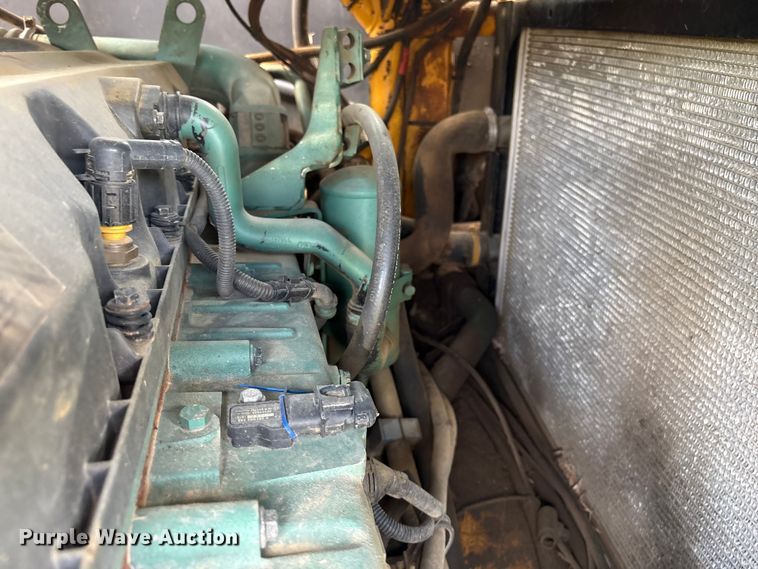 image for item EF1041 2007 Volvo A30D articulated haul truck