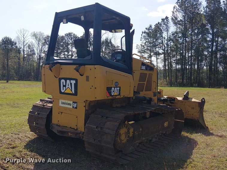 image for item EF1042 2015 Caterpillar D4K2 dozer