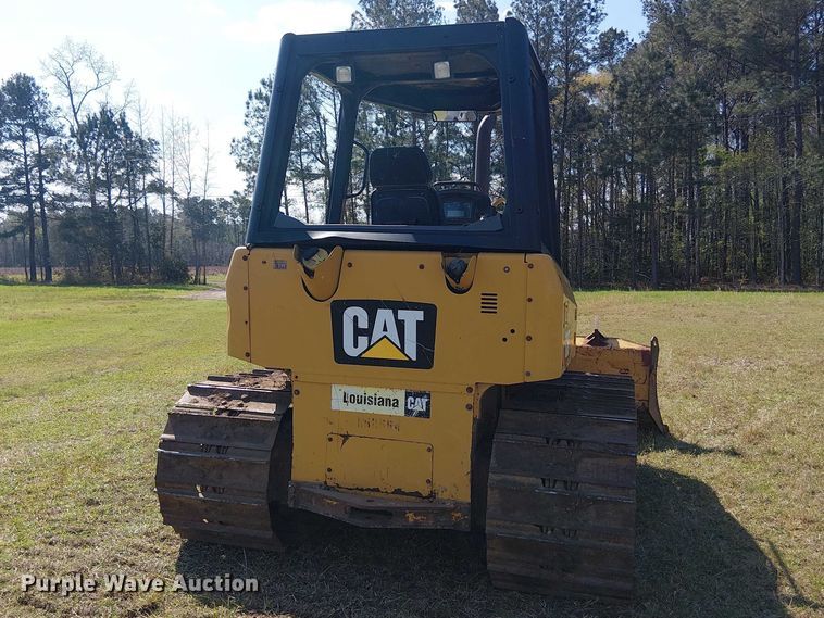 image for item EF1042 2015 Caterpillar D4K2 dozer