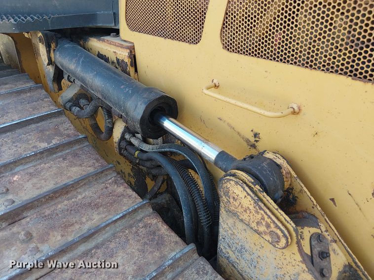 image for item EF1042 2015 Caterpillar D4K2 dozer