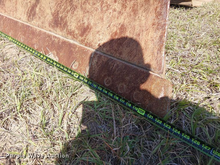 image for item EF1042 2015 Caterpillar D4K2 dozer