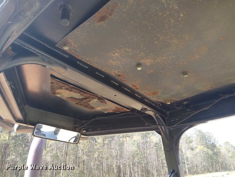 image for item EF1042 2015 Caterpillar D4K2 dozer