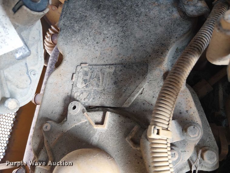 image for item EF1042 2015 Caterpillar D4K2 dozer