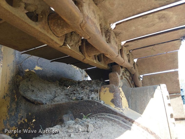 image for item EF1042 2015 Caterpillar D4K2 dozer