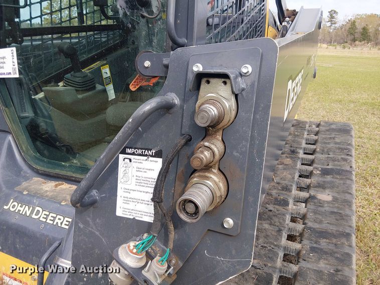 image for item EF1043 2024 John Deere 325G tracked skid steer loader
