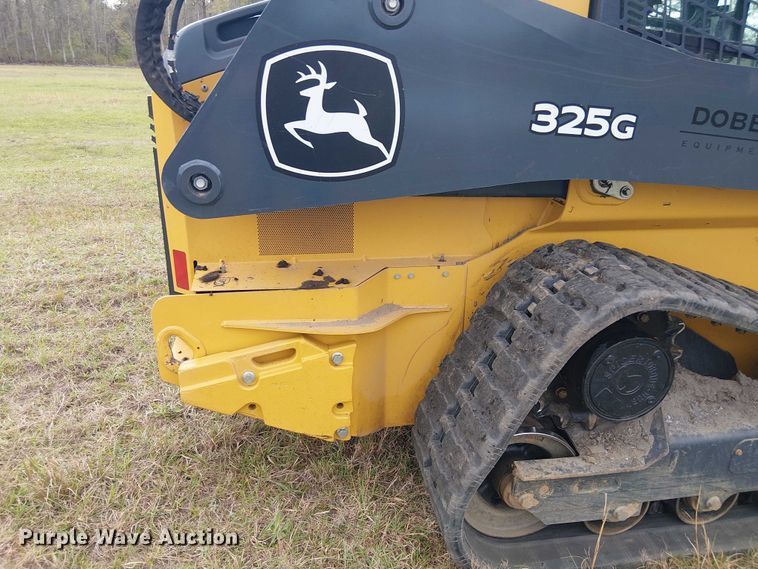 image for item EF1043 2024 John Deere 325G tracked skid steer loader