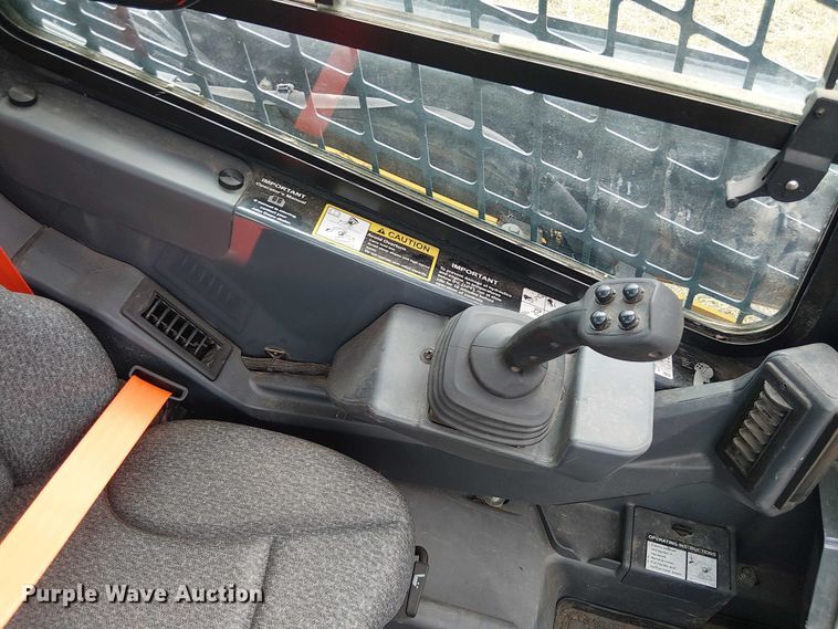 image for item EF1043 2024 John Deere 325G tracked skid steer loader