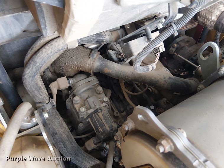 image for item EF1043 2024 John Deere 325G tracked skid steer loader