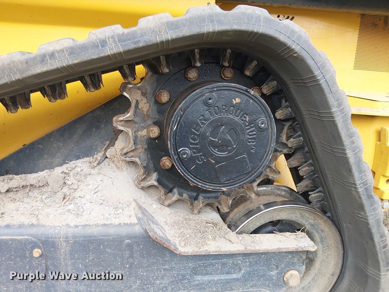 image for item EF1043 2024 John Deere 325G tracked skid steer loader