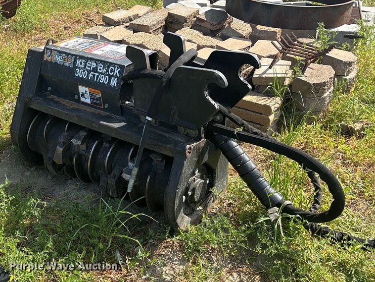 image for item EF1045 John Deere ME36 excavator mulcher