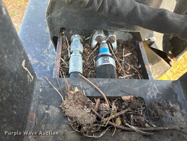 image for item EF1045 John Deere ME36 excavator mulcher