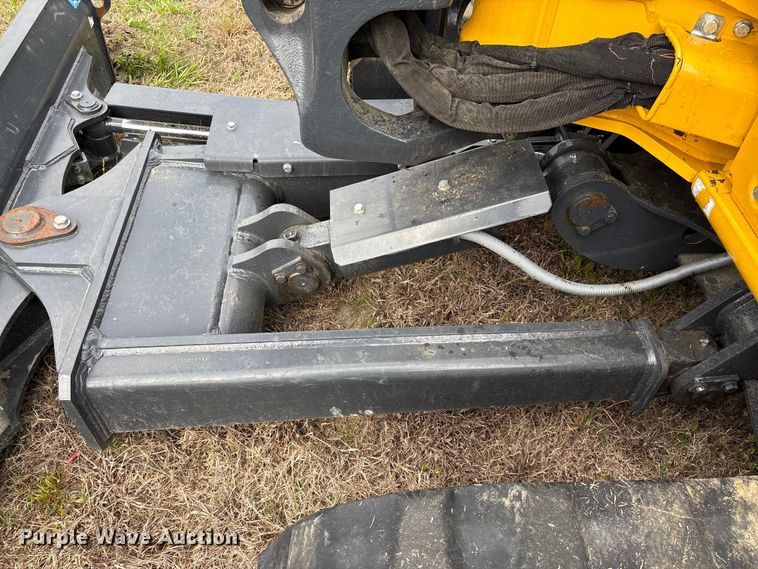 image for item EF1046 2022 John Deere 60G mini excavator