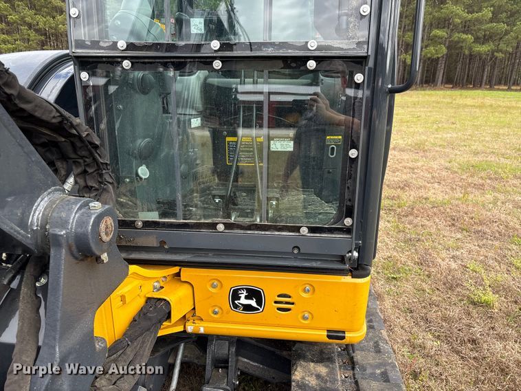 image for item EF1046 2022 John Deere 60G mini excavator