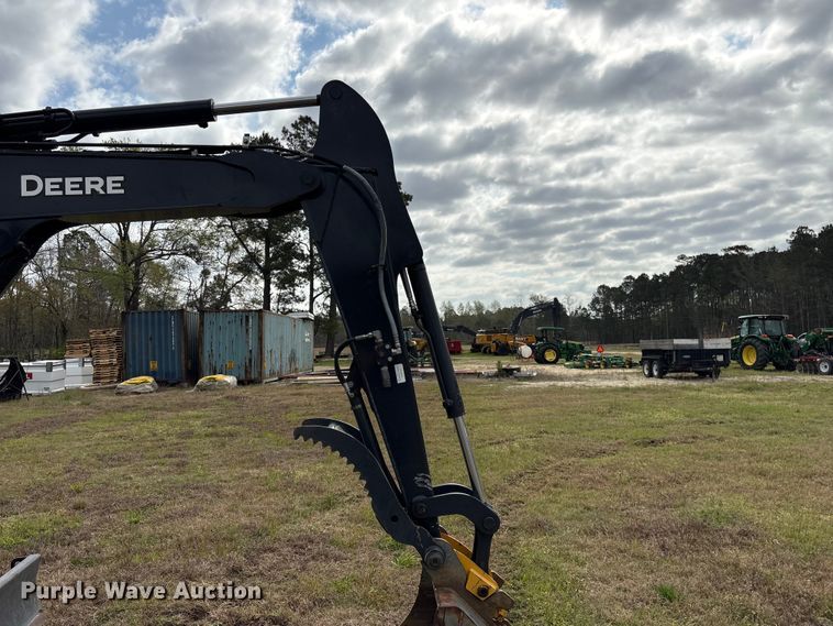 image for item EF1046 2022 John Deere 60G mini excavator