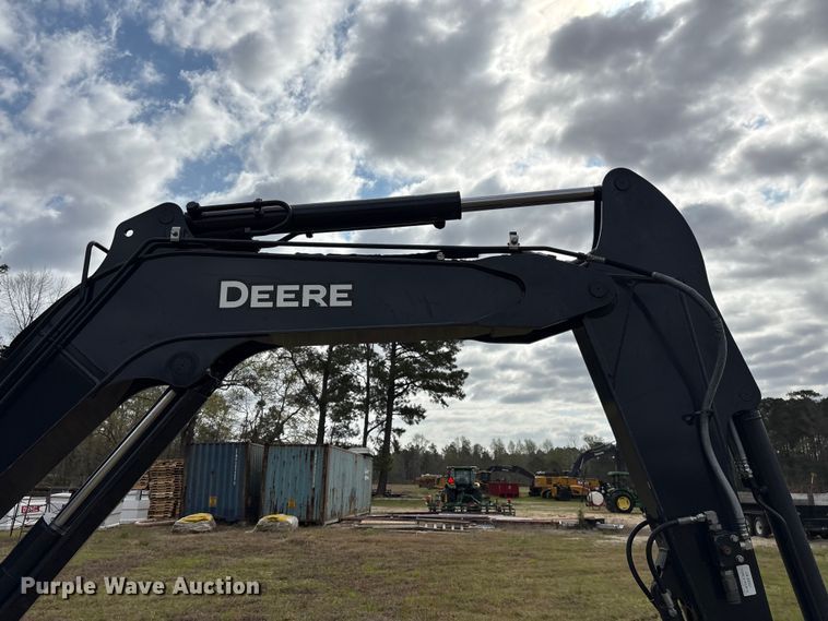 image for item EF1046 2022 John Deere 60G mini excavator