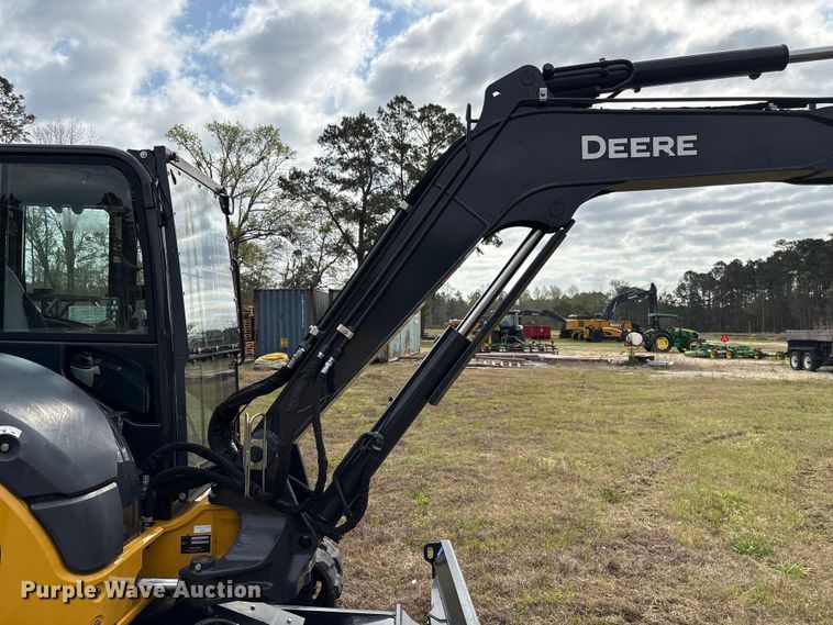 image for item EF1046 2022 John Deere 60G mini excavator