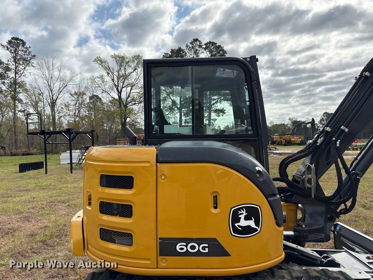 image for item EF1046 2022 John Deere 60G mini excavator
