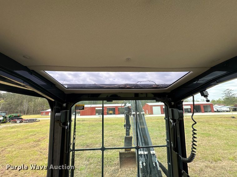 image for item EF1046 2022 John Deere 60G mini excavator