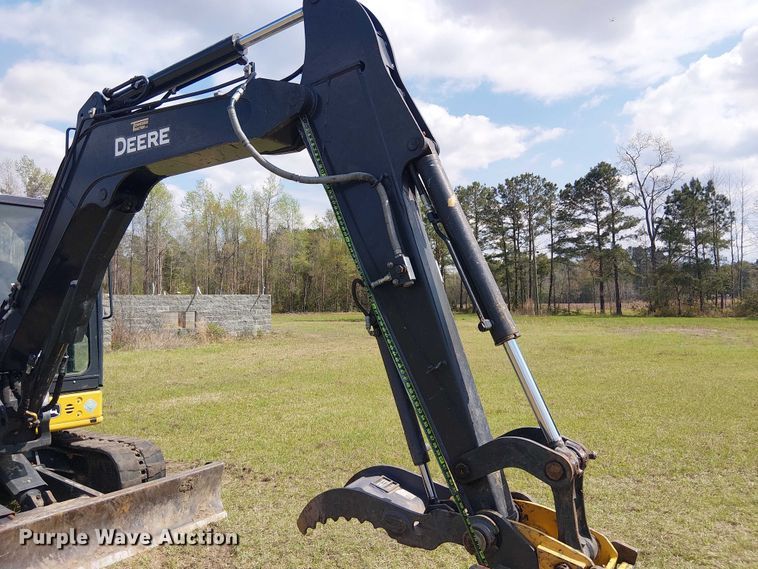 image for item EF1047 2020 John Deere 60G mini excavator