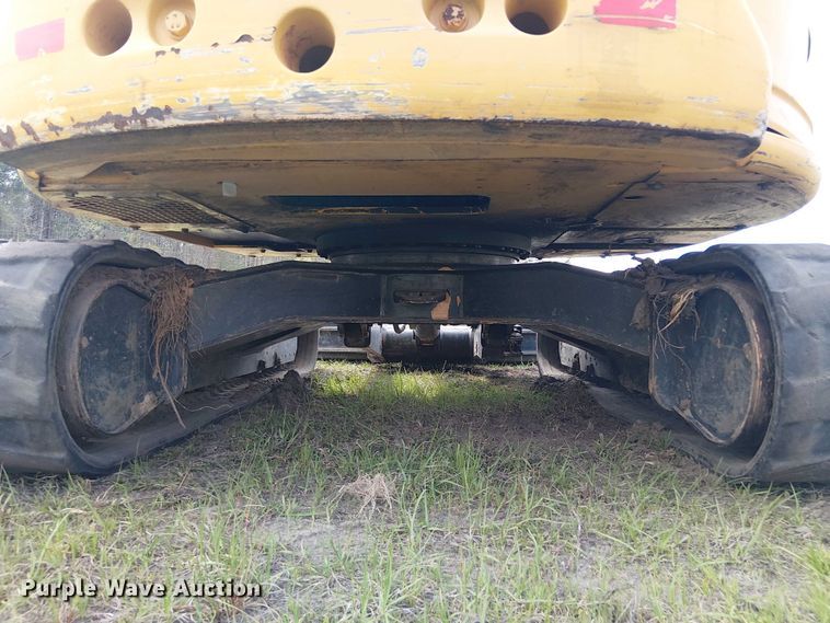 image for item EF1047 2020 John Deere 60G mini excavator