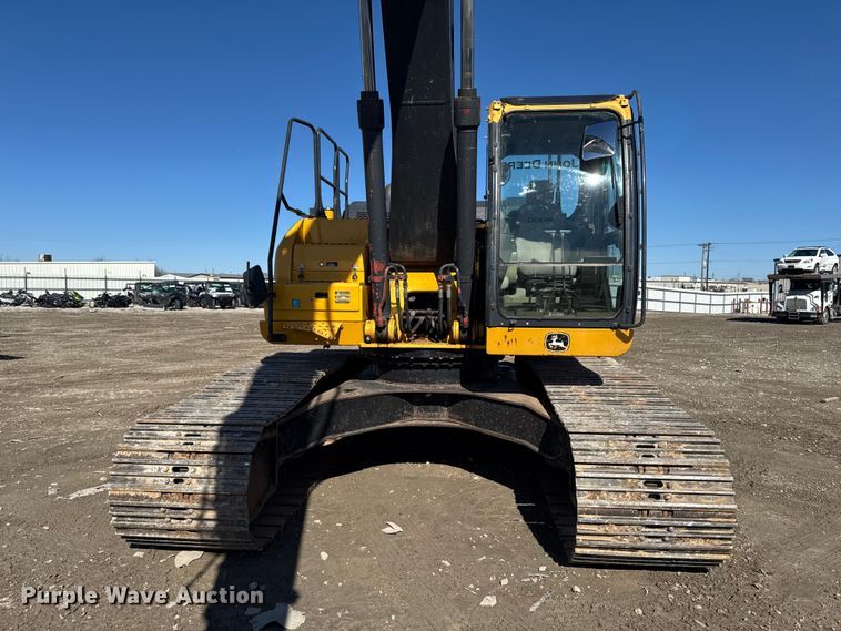 image for item EF6073 2014 John Deere 250G LC excavator