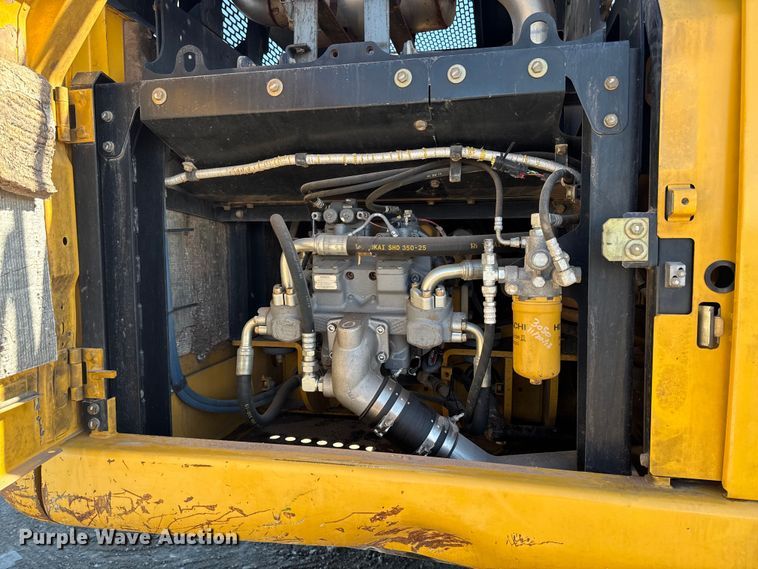 image for item EF6073 2014 John Deere 250G LC excavator