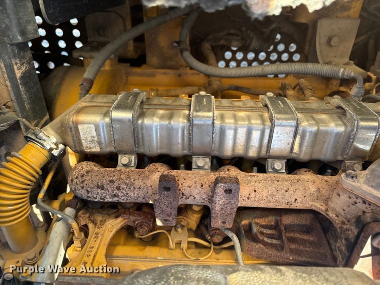 image for item EF6073 2014 John Deere 250G LC excavator