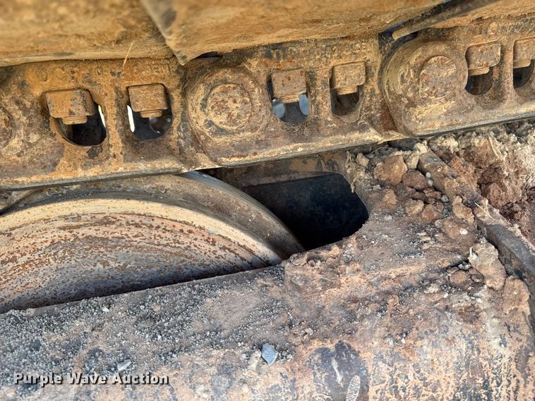 image for item EF6073 2014 John Deere 250G LC excavator