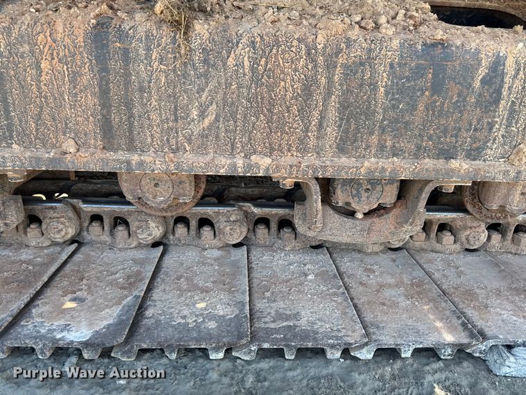 image for item EF6073 2014 John Deere 250G LC excavator