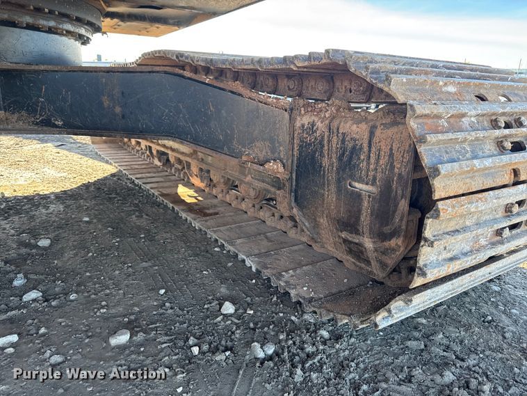 image for item EF6073 2014 John Deere 250G LC excavator