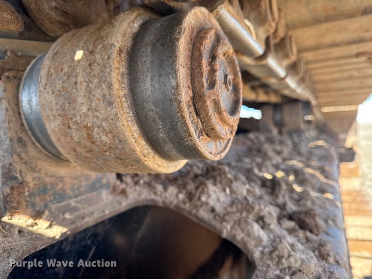 image for item EF6073 2014 John Deere 250G LC excavator