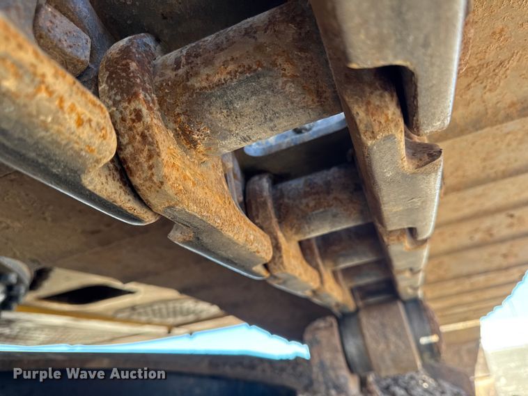 image for item EF6073 2014 John Deere 250G LC excavator