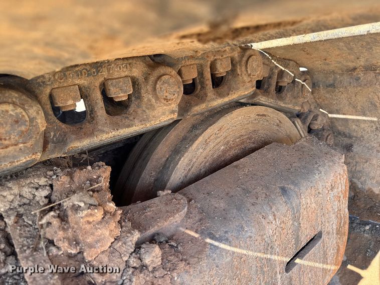 image for item EF6073 2014 John Deere 250G LC excavator