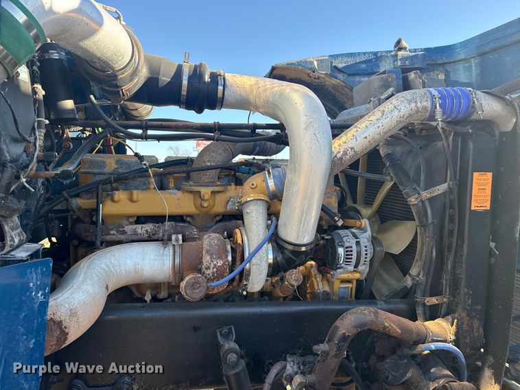 image for item EG2061 2000 Freightliner Classic dump truck