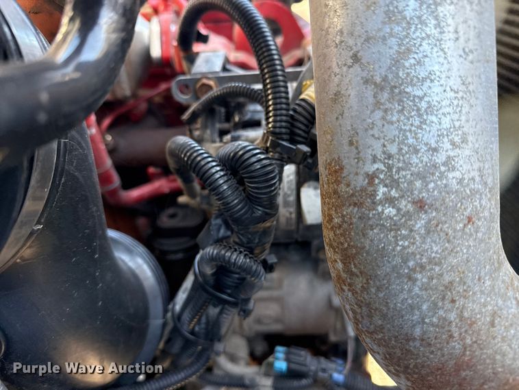 image for item EG2156 2018 International 4300 flatbed truck