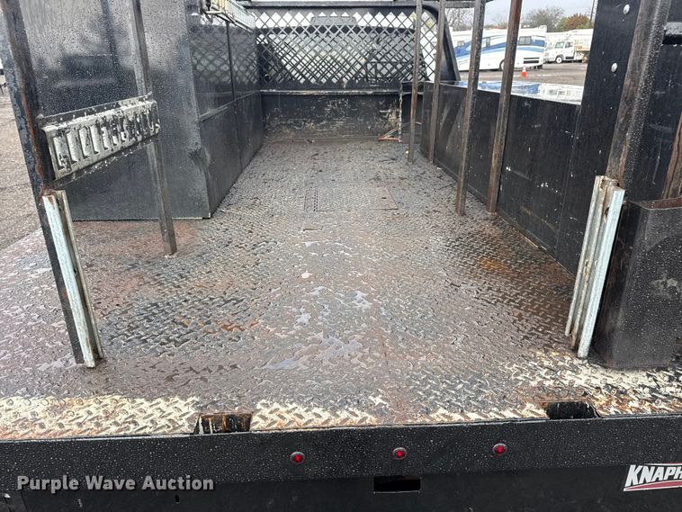 image for item EG2157 2016 RAM 4500HD Crew Cab flatbed pickup truck