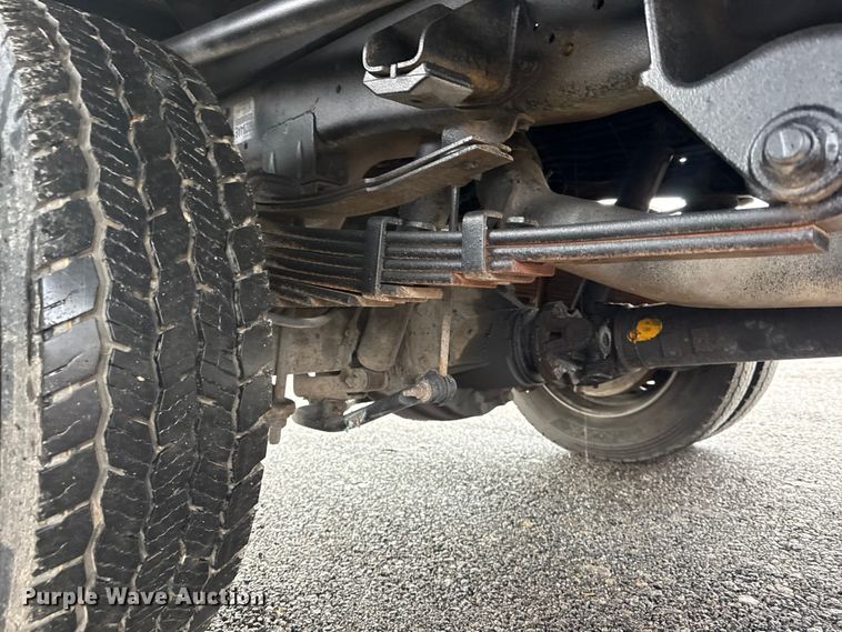 image for item EG2157 2016 RAM 4500HD Crew Cab flatbed pickup truck