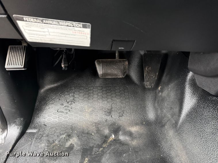 image for item EG2157 2016 RAM 4500HD Crew Cab flatbed pickup truck