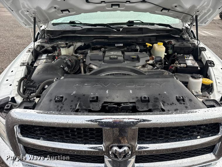 image for item EG2157 2016 RAM 4500HD Crew Cab flatbed pickup truck