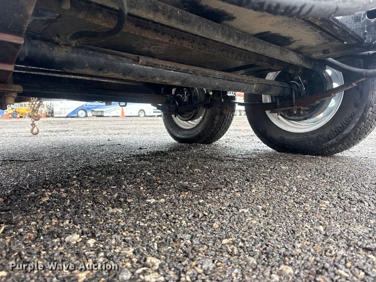 image for item EG2160 2004 Mighty Mover trailers DCA-45USI generator