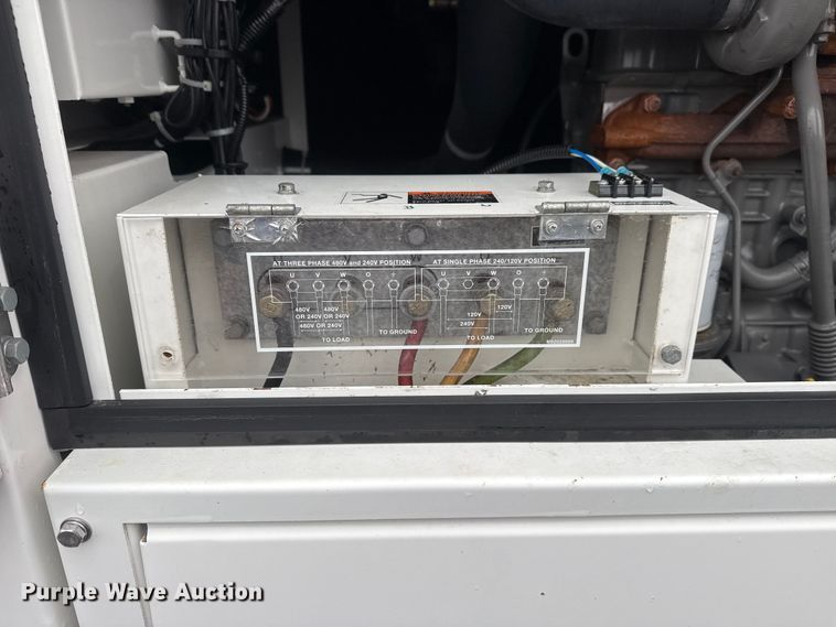 image for item EG2160 2004 Mighty Mover trailers DCA-45USI generator