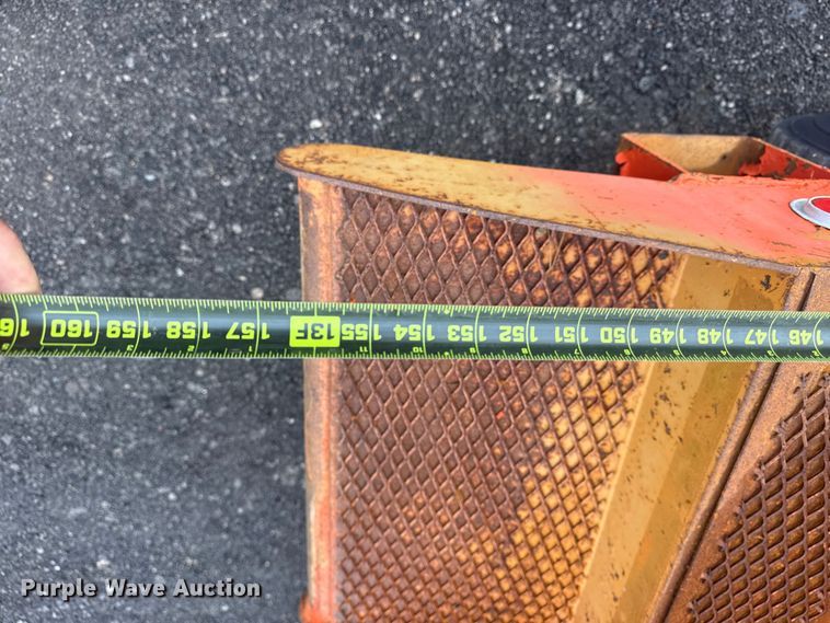 image for item EG8841 2007 Peterbilt 357 tank truck