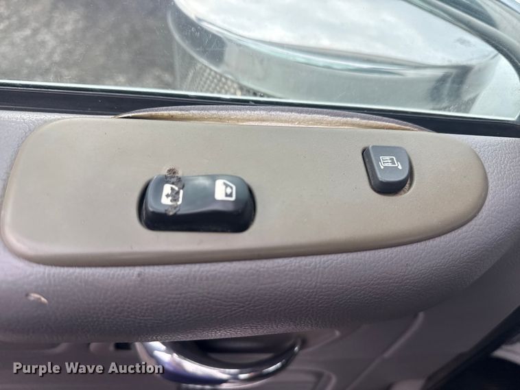 image for item EG8841 2007 Peterbilt 357 tank truck