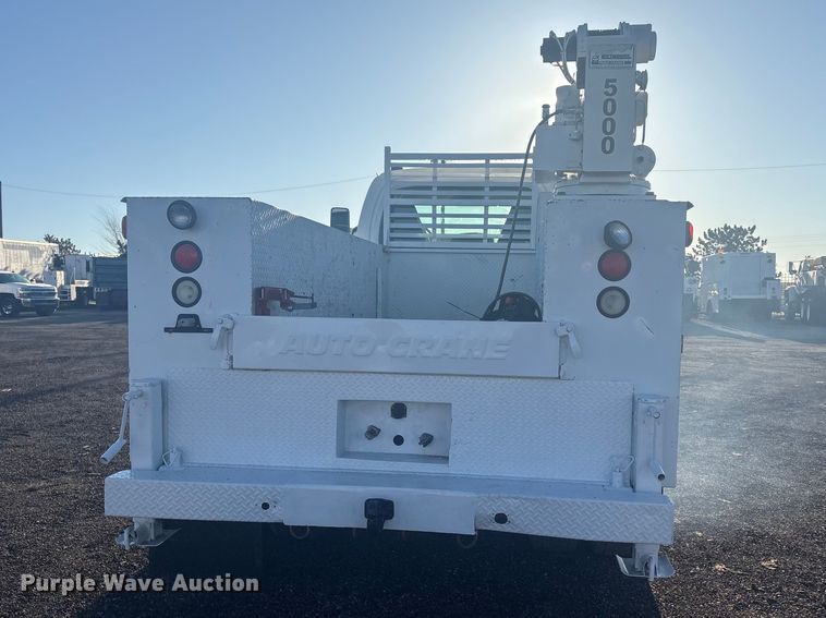 image for item EG8853 2007 Chevrolet C7500 utility / service truck