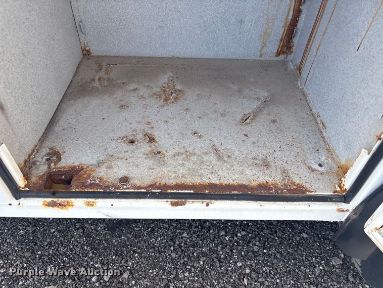 image for item EG8866 2016 Kenworth T3 Series utility / service truck