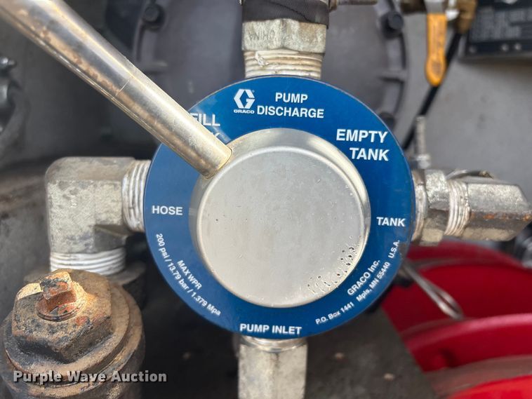 image for item EG8866 2016 Kenworth T3 Series utility / service truck