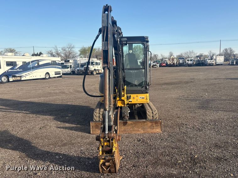 image for item EG8867 2014 John Deere 35D mini excavator